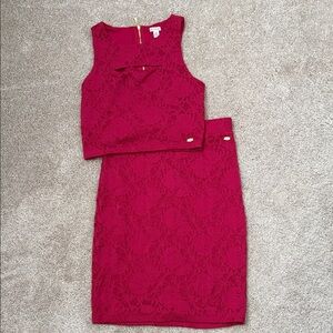 Guess Berry Pink Lace Two-Piece Midi Dress Set